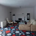 Adrett Apartment